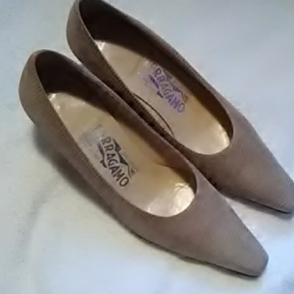 Authentic Salvatore Ferragamo Leather Heels - Picture 3 of 8